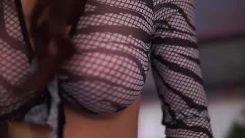 Anais online show from January 7, 9:23 am