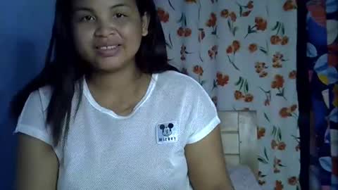 Snapshot of hotcelici chatting on October 3, 9:47 am hotcelici online show from October 3, 9:47 am