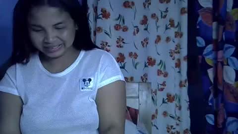 Snapshot of hotcelici chatting on October 1, 9:36 am hotcelici online show from October 1, 9:36 am