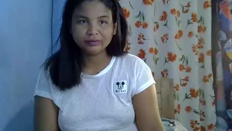 hotcelici online show from September 15, 7:05 am