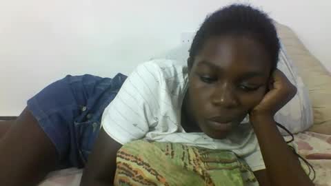 Snapshot of hotcutetracie chatting on October 1, 6:46 pm VICTORIA online show from October 1, 6:46 pm