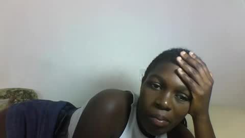 Snapshot of hotcutetracie chatting on September 27, 9:27 am VICTORIA online show from September 27, 9:27 am