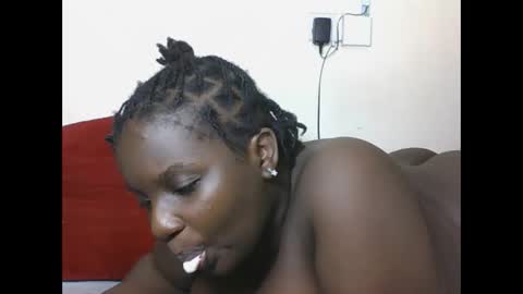 Snapshot of hotebbbyy chatting on December 25, 2:46 am EBBY online show from December 25, 2:46 am