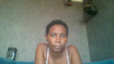 Queen online show from February 9, 5:29 am