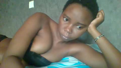 Queen online show from February 10, 5:14 am