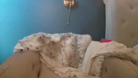 hothousewife333 online show from October 17, 3:26 pm