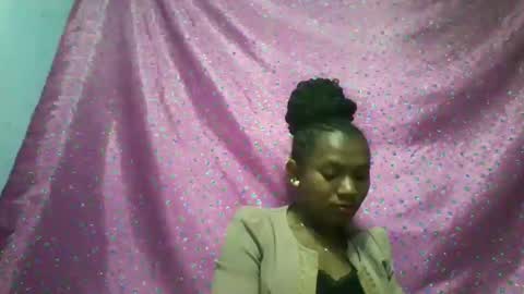 veronique online show from October 28, 6:57 pm