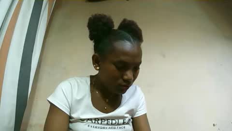 veronique online show from October 3, 10:20 am