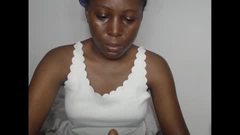 hotjessie0 online show from January 4, 7:23 pm