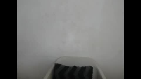 hotjessie0 online show from December 14, 5:07 am