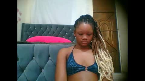 LOYCE online show from November 11, 3:09 pm