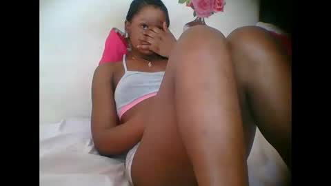 Snapshot of hotjeylee chatting on October 15, 9:56 am LOYCE online show from October 15, 9:56 am