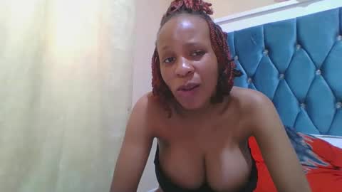 Snapshot of hotlove255 chatting on October 25, 8:00 am hotlove255 online show from October 25, 8:00 am