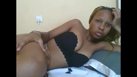 Snapshot of hotlove255 chatting on January 15, 6:54 am hotlove255 online show from January 15, 6:54 am