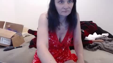 hotmodel1984 online show from January 5, 8:56 pm