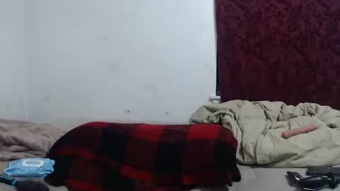 hotmodel1984 online show from September 11, 1:39 am