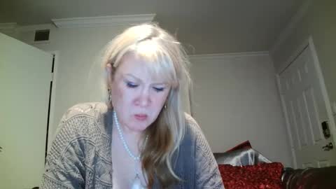 Snapshot of hotpepperrose chatting on December 23, 11:14 am hotpepperose online show from December 23, 11:14 am