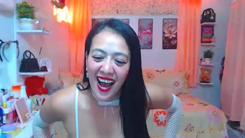 Snapshot of hotpinay_mira chatting on October 4, 3:56 am hotpinay_mira online show from October 4, 3:56 am