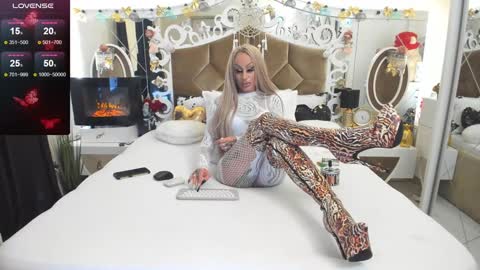 Delya- online show from December 4, 3:21 pm