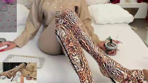 Delya- online show from October 23, 2:45 pm