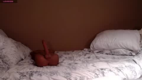 Snapshot of hotsexydawn chatting on October 22, 2:27 am dawn online show from October 22, 2:27 am