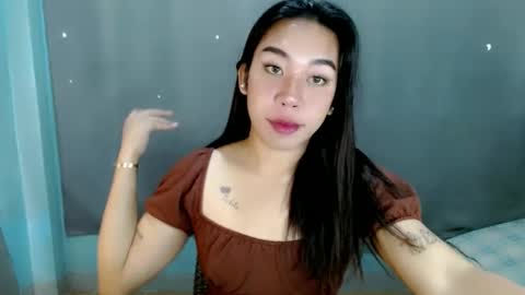 Snapshot of hott_cumforyou chatting on February 21, 11:54 pm jelaigrande online show from February 21, 11:54 pm