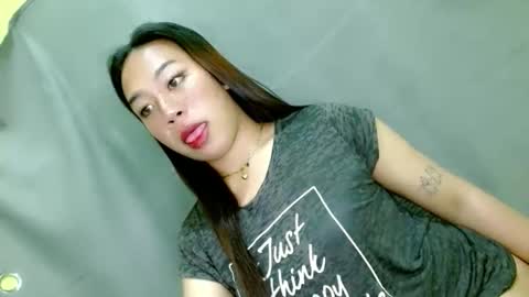 jelaigrande  online show from February 2, 8:30 pm