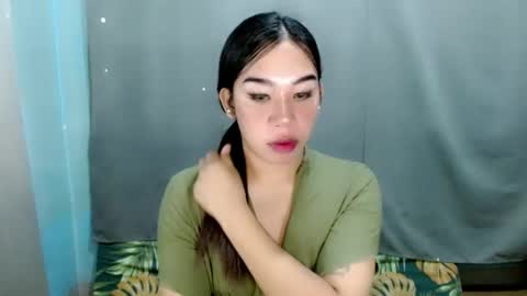 Snapshot of hott_cumforyou chatting on February 27, 1:05 am jelaigrande online show from February 27, 1:05 am