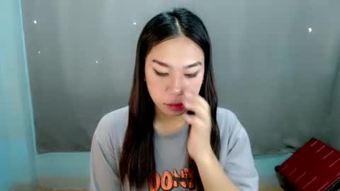 Snapshot of hott_cumforyou chatting on February 20, 12:19 am jelaigrande online show from February 20, 12:19 am