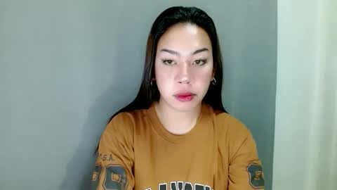 jelaigrande  online show from November 24, 11:07 pm