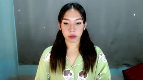 Snapshot of hott_cumforyou chatting on February 17, 1:04 am jelaigrande online show from February 17, 1:04 am