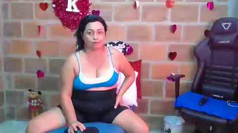 victorya karolyna online show from February 7, 7:06 pm