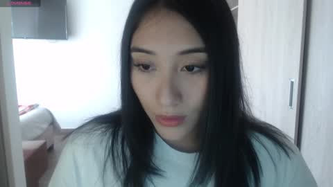 Snapshot of hottbee1 chatting on January 26, 6:06 pm AMY online show from January 26, 6:06 pm