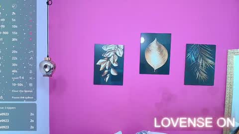 MELISSA  online show from December 29, 7:32 pm