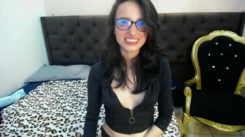 HottCandy21 online show from December 27, 8:18 pm