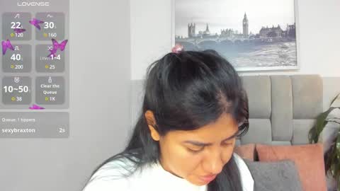 Snapshot of hottie_mine_ chatting on January 28, 7:21 pm 2pm - 9pm GMT-5 online show from January 28, 7:21 pm