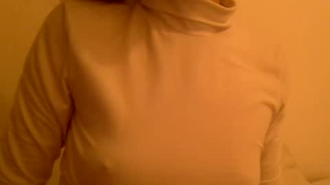 Hotwixx online show from December 15, 12:40 am