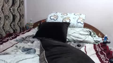 hugeassdevil online show from March 17, 2:43 pm