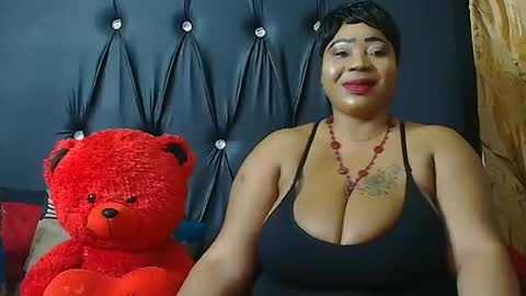 humongoustitss500929 online show from September 30, 4:56 pm