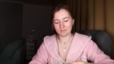 HumpyGrey online show from April 13, 5:58 pm