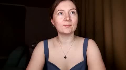 HumpyGrey online show from April 6, 6:31 pm