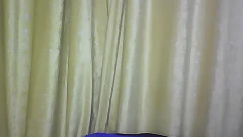 Snapshot of hunsweetpie chatting on September 13, 3:58 am hunsweetpie online show from September 13, 3:58 am