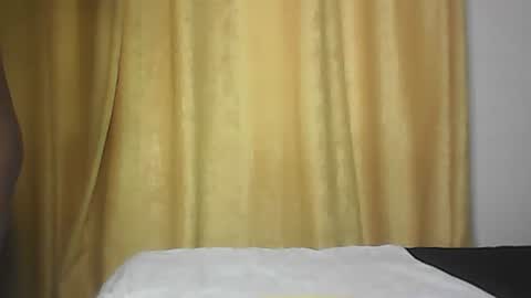 Snapshot of hunsweetpie chatting on September 23, 4:10 am hunsweetpie online show from September 23, 4:10 am