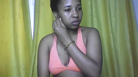 Snapshot of hunsweetpie chatting on September 24, 4:11 am hunsweetpie online show from September 24, 4:11 am