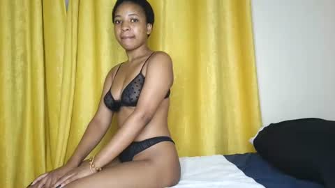 Snapshot of hunsweetpie chatting on October 23, 2:39 am hunsweetpie online show from October 23, 2:39 am