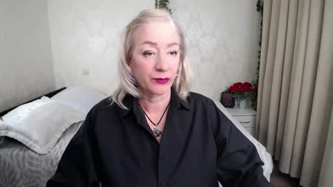 Irena online show from February 12, 9:38 pm