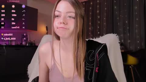 Snapshot of hype_meal_home chatting on March 10, 4:35 pm Miley. PVT open i have extra prices on nude show online show from March 10, 4:35 pm