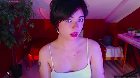 Snapshot of hypequeen_ chatting on September 26, 9:56 pm Julia online show from September 26, 9:56 pm