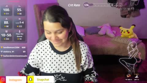 Snapshot of hyun22148625 chatting on December 22, 8:05 am Hello Im Julieta Im 25 years old and I love being here. Thank you for visiting my living room. The only rule is that you hap online show from December 22, 8:05 am