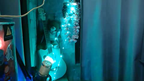 Kim online show from March 22, 4:57 pm